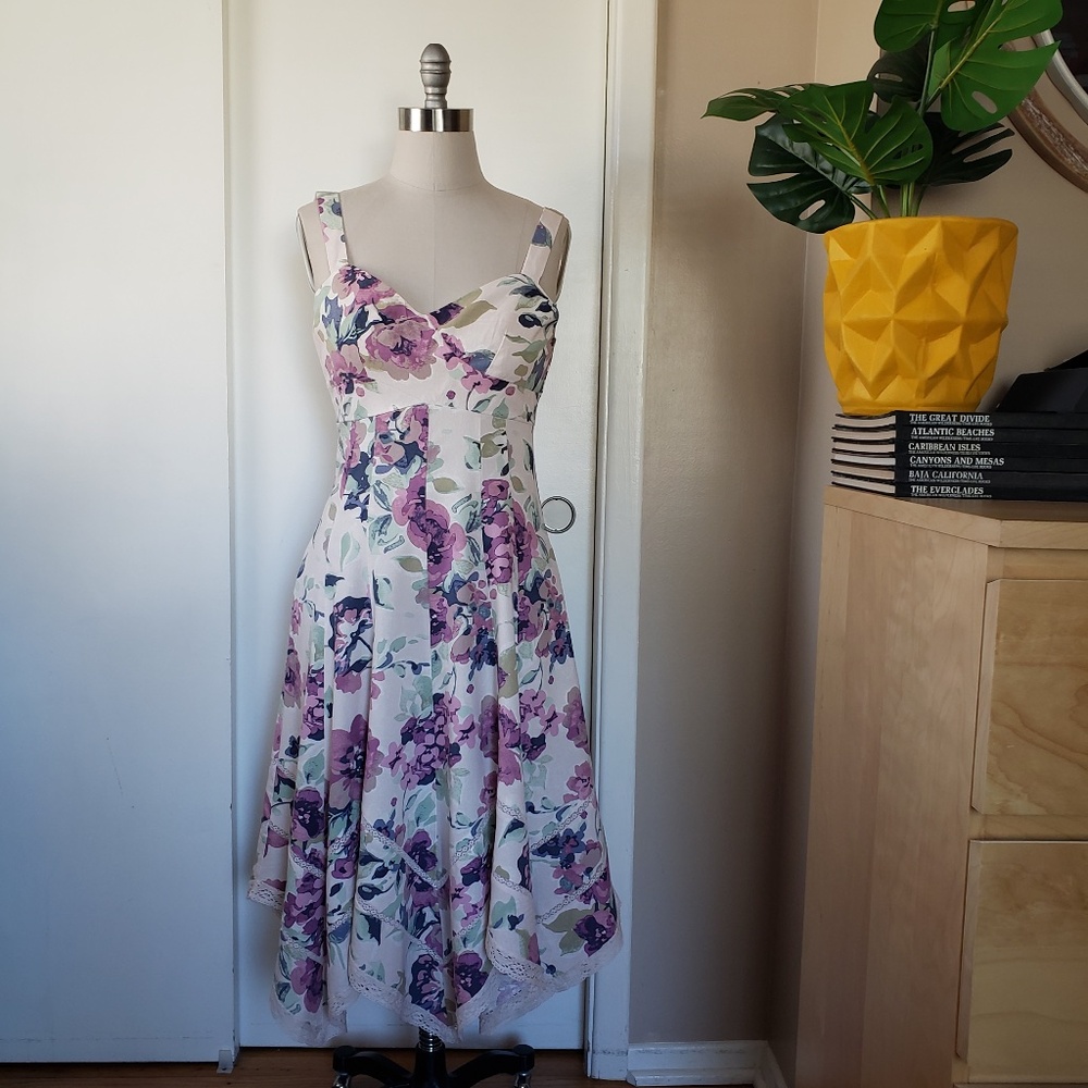 Charming Linen Handkerchief Dress Size Small NEW!
